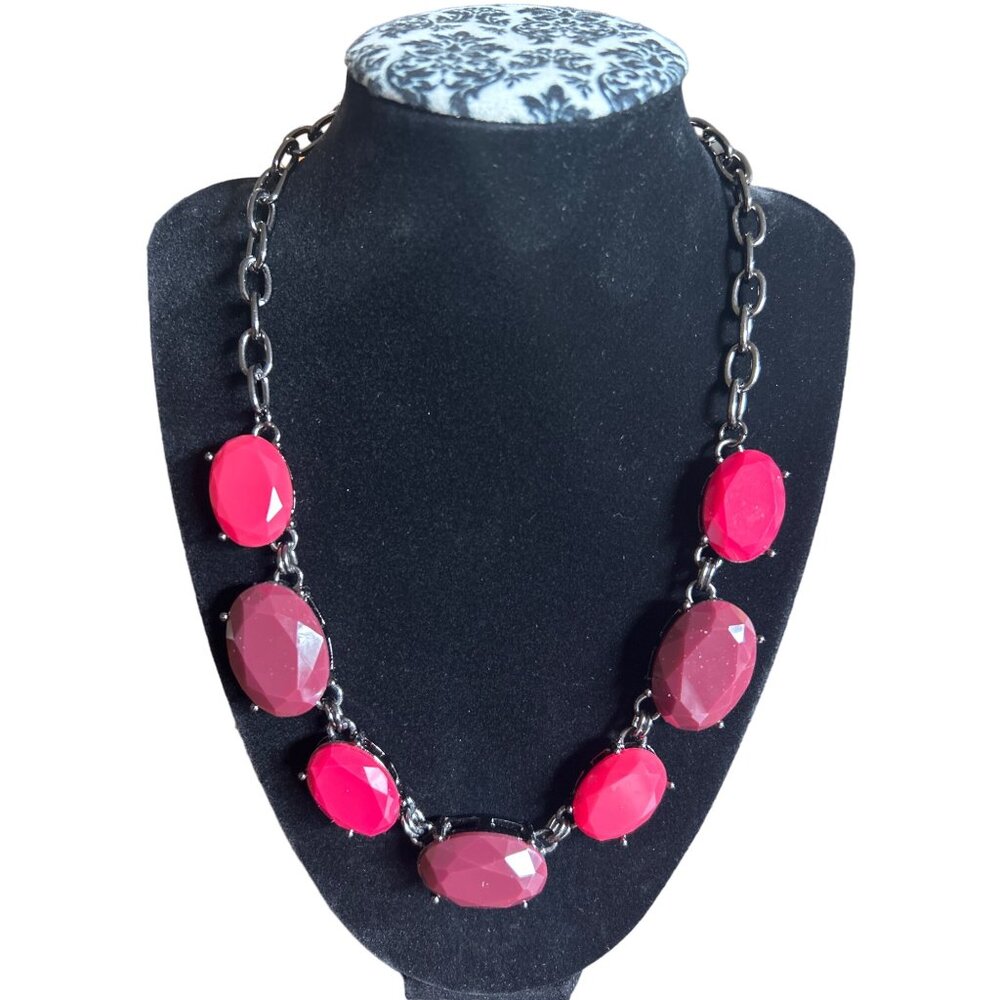 Premier Designs Statement Necklace With Bold Pink & Mauve Cabochons  Black Chain
